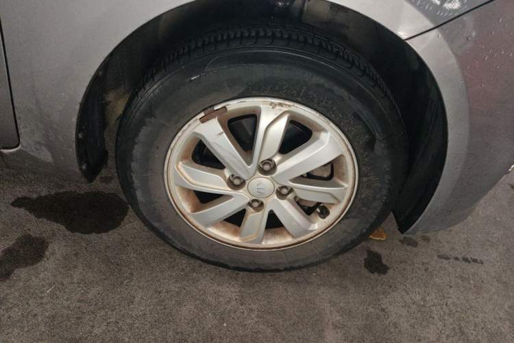 Used Kia K2 2015 Sedan 1.4L MT GLS