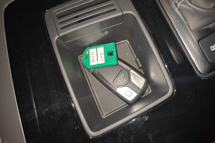 Used Audi Q5L 2023 40T Fashionable and Dynamic Edition
