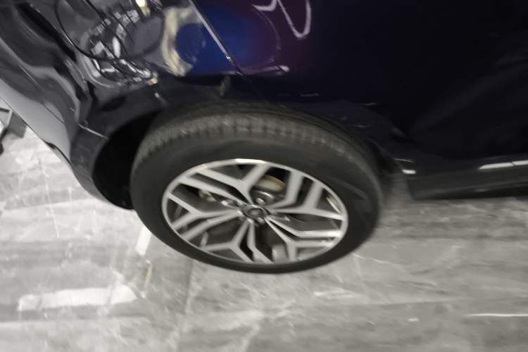 Used Land Rover Range Rover Evoque New Energy 2021 Aurora L P300e Luxury Edition
