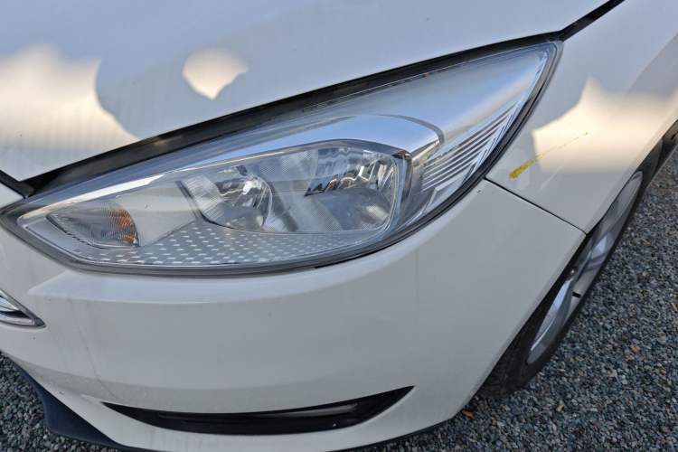 Used Ford Focus 2017 Sedan 1.6L Automatic Comfort Plus SmartDrive Edition
