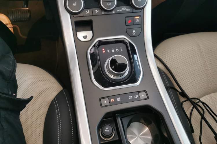 Used Land Rover Range Rover Evoque 2016 2.0T SE PLUS Smart Enjoyment Edition
