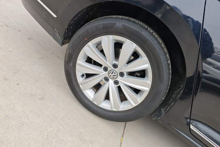 Used Volkswagen Passat 2019 330TSI Elite Edition China VI
