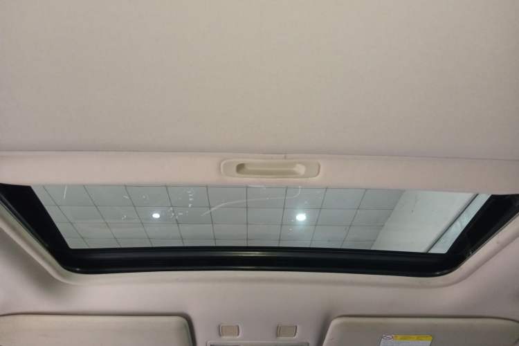 Used Mitsubishi Outlander 2021 Revised Version 2.0L Two-Wheel Drive Enjoyment Edition 5 Seats Headliner