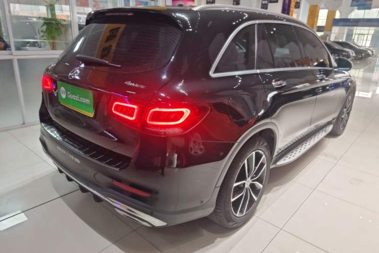 Used Mercedes-Benz GLC 2022 GLC 260 L 4MATIC Luxury Model Rear Right 45 Deg