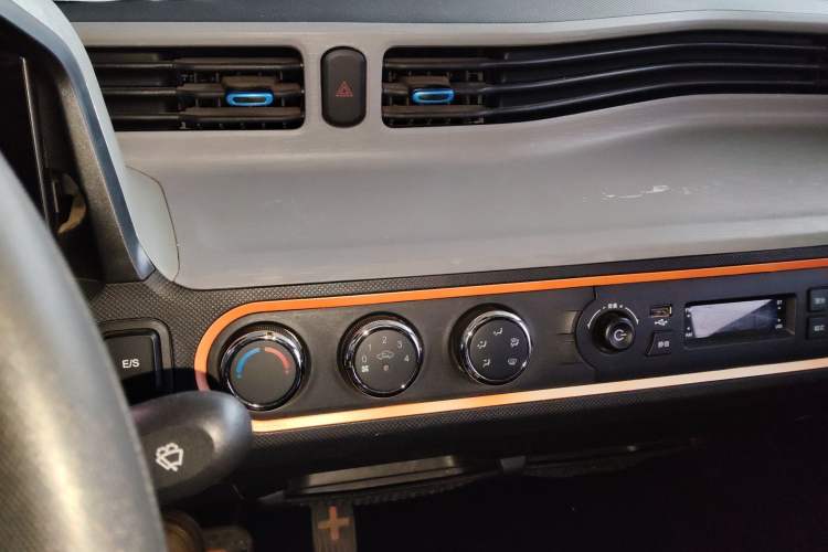 Used Wuling Hongguang MINIEV 2022 Easy Version Lithium Iron Phosphate