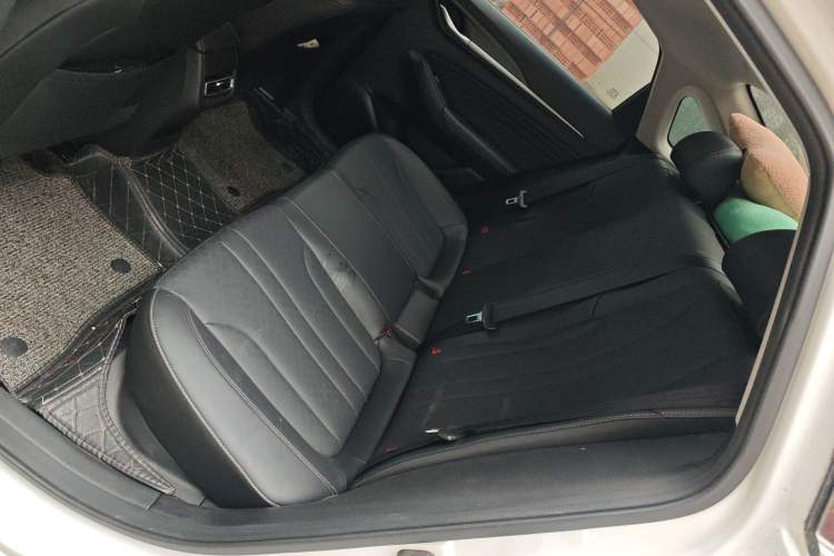 Used CHANGAN Eado 2021 PLUS 1.6L GDI CVT Luxury Model Left Rear Seat