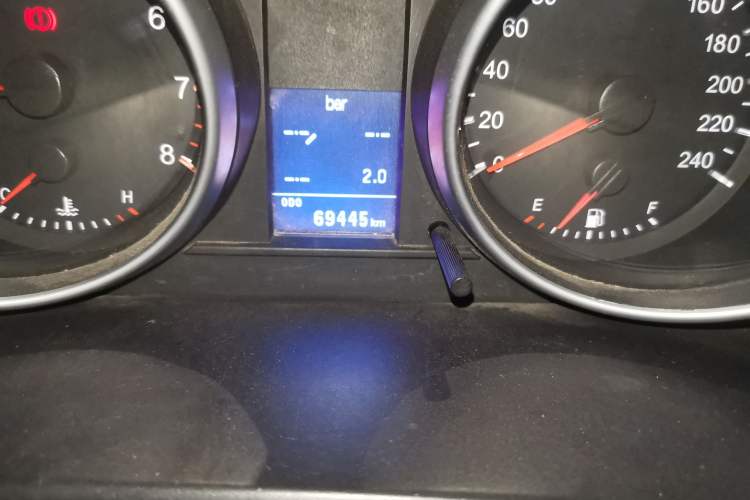 Used Haval H6 2015 Upgraded Model 1.5T Manual Two-Wheel Drive Prestige Version