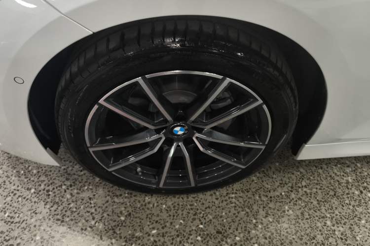 Used BMW 3 Series 2025 325Li M Sport Package