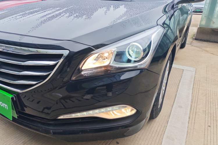 Used Hyundai Mistra 2014 1.8L Automatic Smart GLS Left Front Headlight