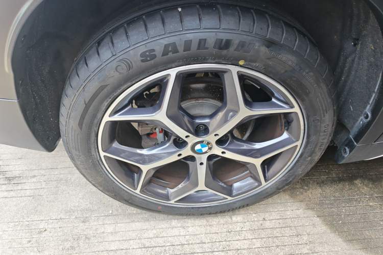 Used BMW X1 2019 sDrive18Li Premium Edition