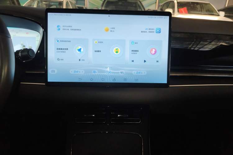 Used BYD Han 2023 EV Champion Edition 610KM All-Wheel-Drive Flagship Model
