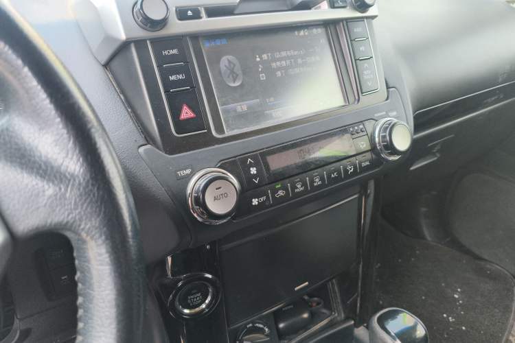Used Toyota Prado 2016 2.7L Automatic Standard Edition Audio And AC Panel