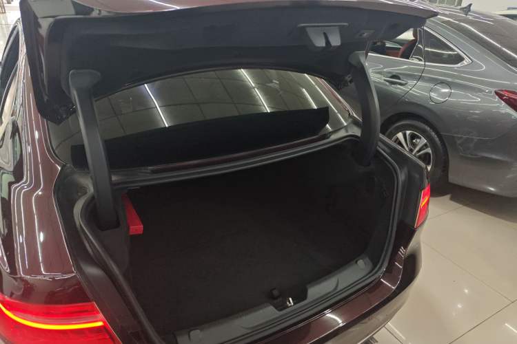 Used Jaguar XEL 2019 2.0T 200 PS Luxury Edition
