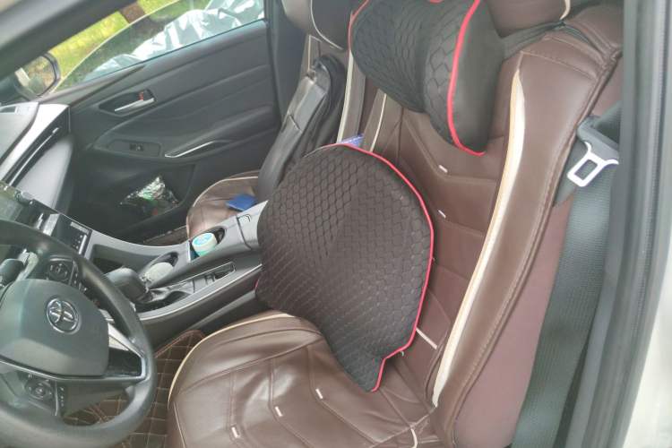 Used Toyota Avalon 2019 2.0L Ambition Edition China VI
