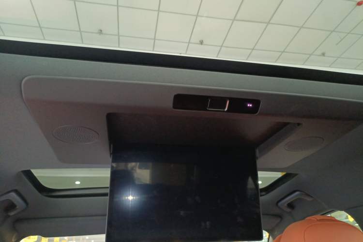 Used Li Auto L7 2024 Ultra Model Headliner