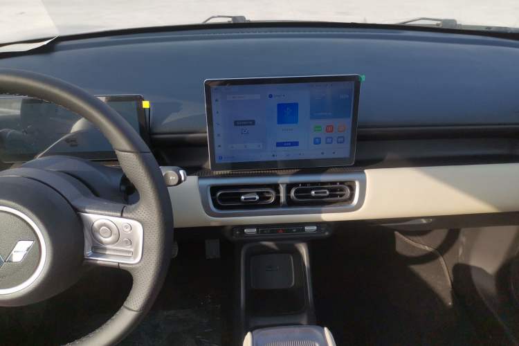 Used Wuling Bingo PLUS 2024 401 km Range 5-Seater Version