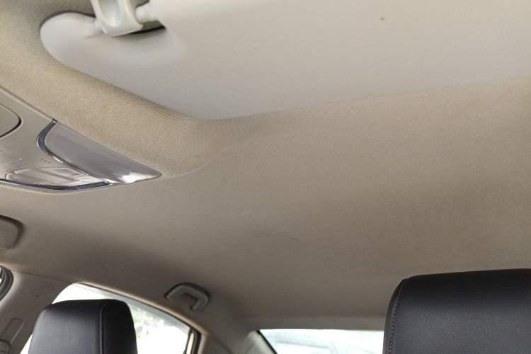 Used GAC Trumpchi GA4 2018 150N Manual Luxury Edition Headliner