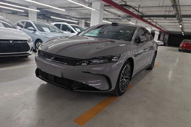 Used BYD Han 2025 EV with 701 km of Laser Radar-Enabled Intelligent Driving