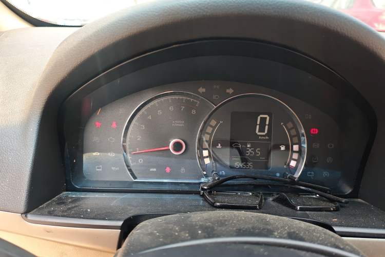 Used Roewe 350 2013 350S 1.5L Manual Xunchi Edition