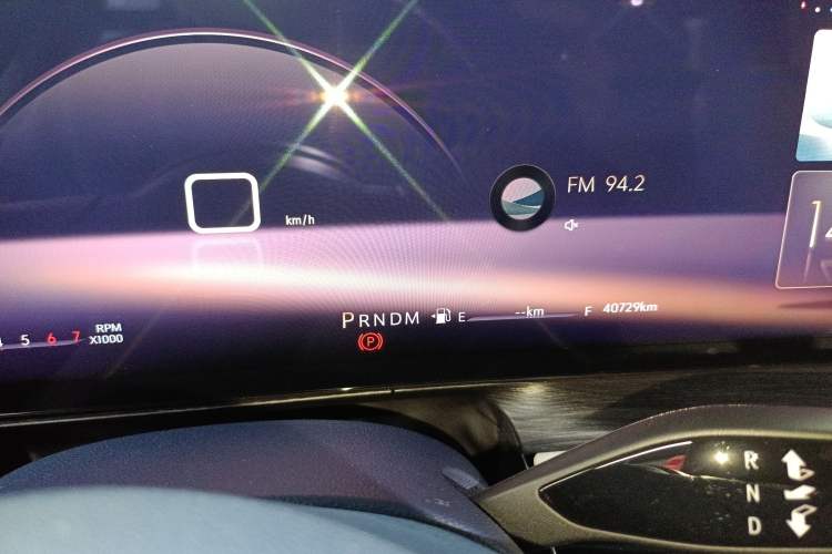 Used Buick Century 2023 2.0T Six-Seater Yinshi Edition Instrument Cluster