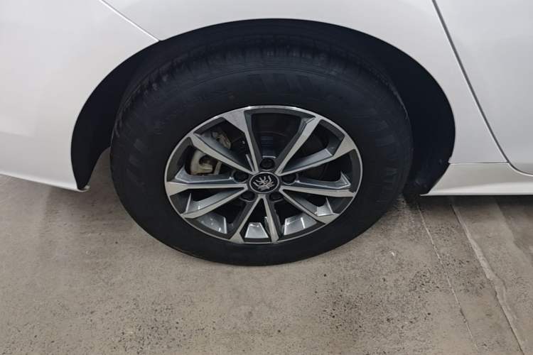 Used BYD Qin PLUS 2023 Champion Edition DM-i 55KM Leading Model
