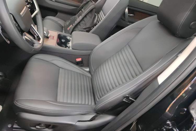 Used Land Rover Discovery Sport New Energy 2024 1.5T P300e Plug-in Hybrid Electric Version