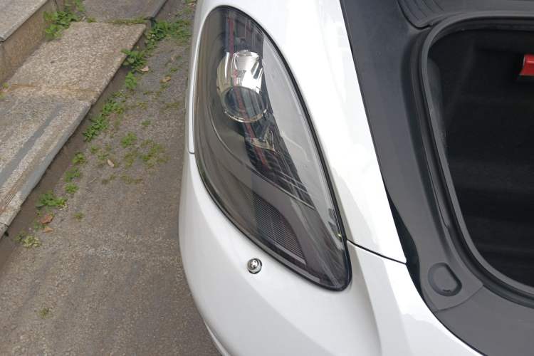 Used Porsche 718 2016 Boxster 2.0T Right Front Headlight