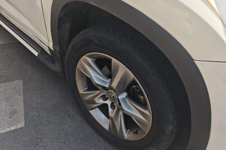 Used Toyota Highlander 2015 2.0T Four-Wheel Drive Luxury Edition 7-Seater
