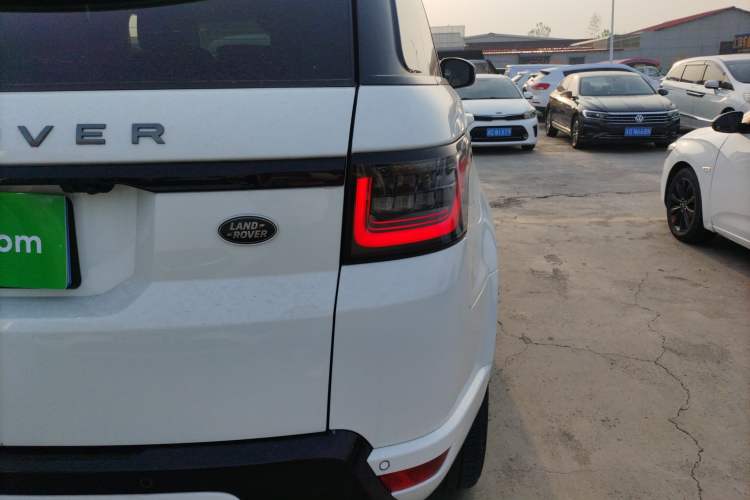 Used Land Rover Range Sport 2020 3.0 L6 HSE DYNAMIC