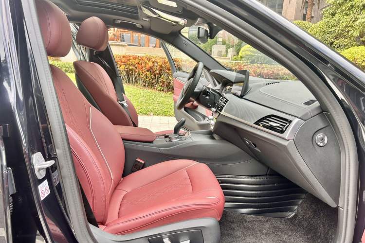 Used BMW 5 Series New Energy 2022 535Le M Sport Package
