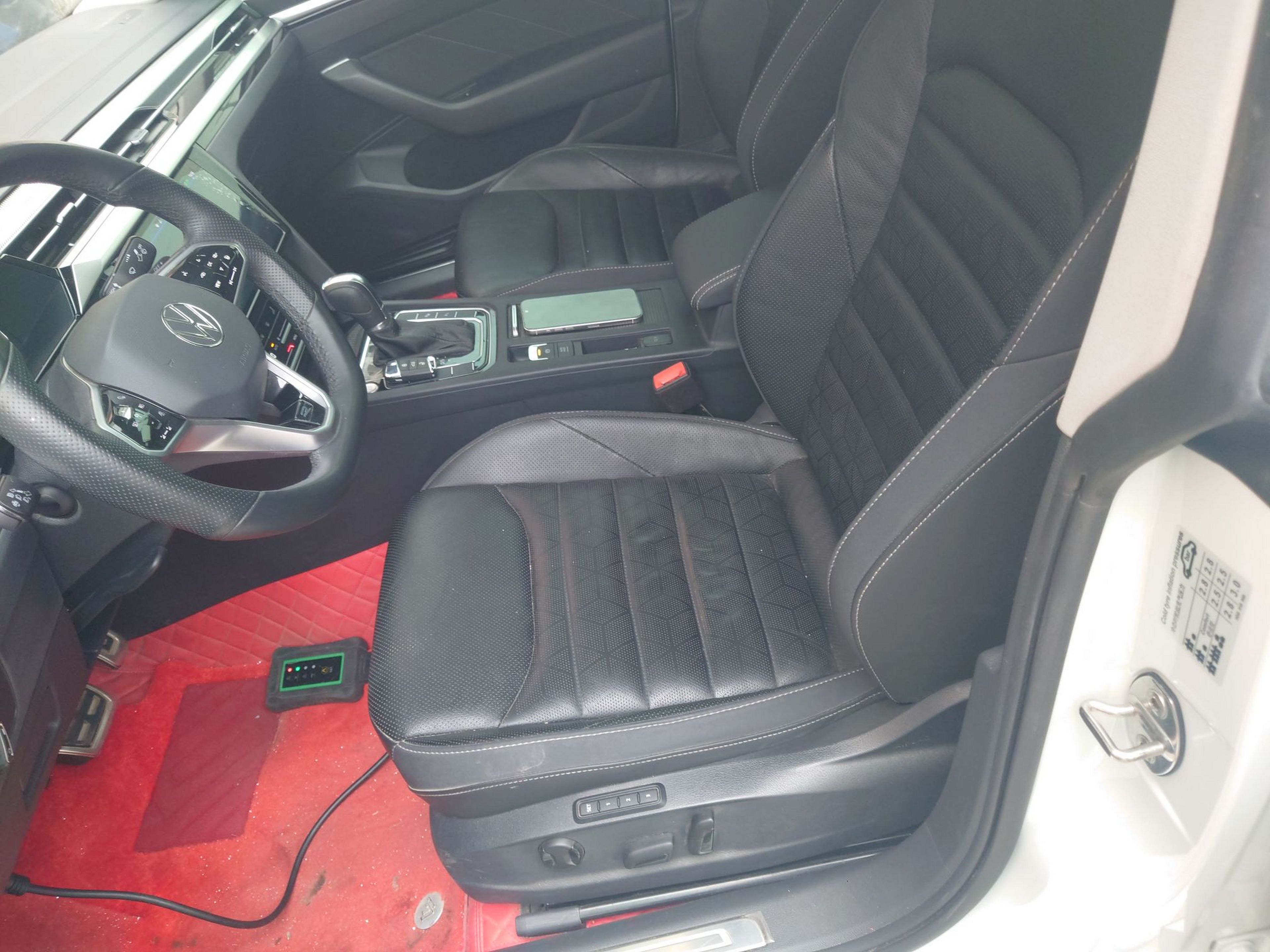Interior delantero