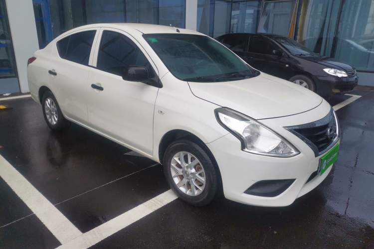 Used Nissan Sunny 2015 1.5XE Manual Comfort Edition