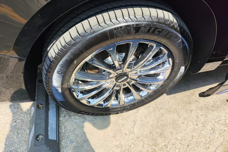 Used Wey Gaoshan 2025 Four-Wheel Drive Alpine 8
