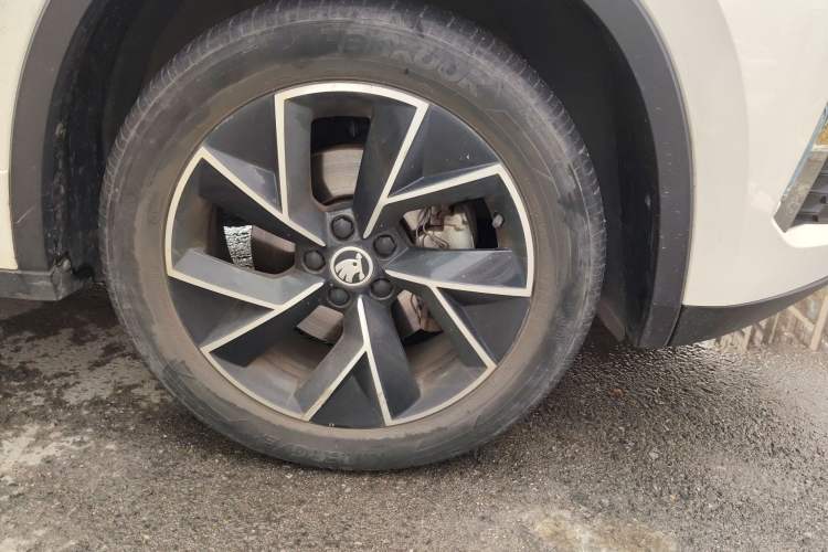 Used Skoda Kamiq 2022 GT 1.5L Automatic Deluxe Edition Exterior 1