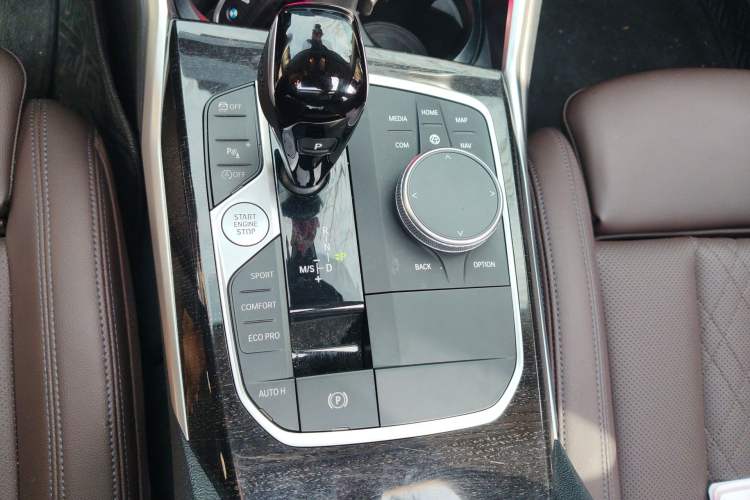 Used BMW 3 Series 2022 Updated 325Li M Sport Package Gear Lever