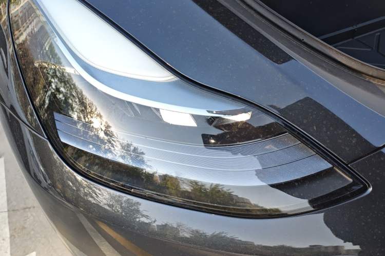 Used Tesla Model Y 2024 Rear-Wheel-Drive Version
