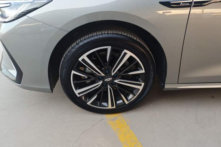 Used Chery Arrizo 8 2025 1.6T DCT Smart
