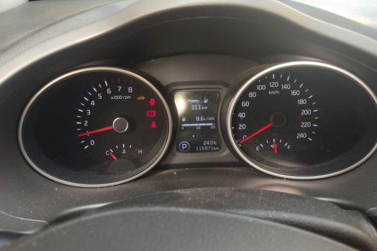 Used Kia Sportage R 2015 2.0L Automatic Two-Wheel Drive GLS Instrument Cluster