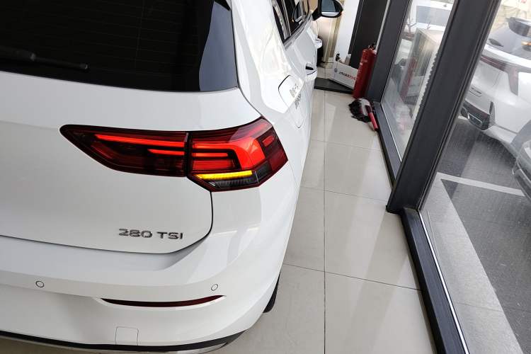 Used Volkswagen Golf 2023 Facelift 280TSI DSG Pro
