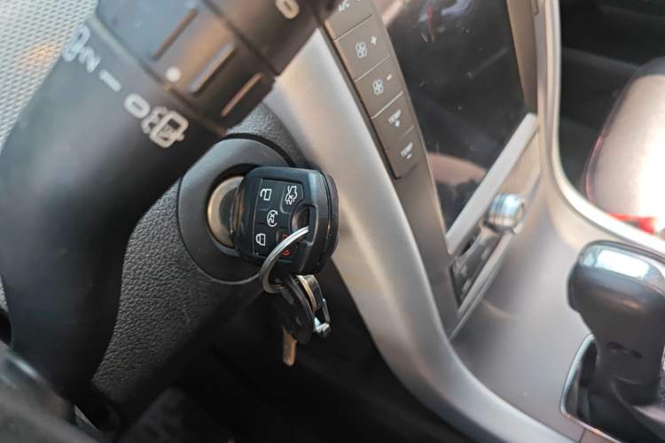 Used Ford Edge 2012 2.0T Elite Edition