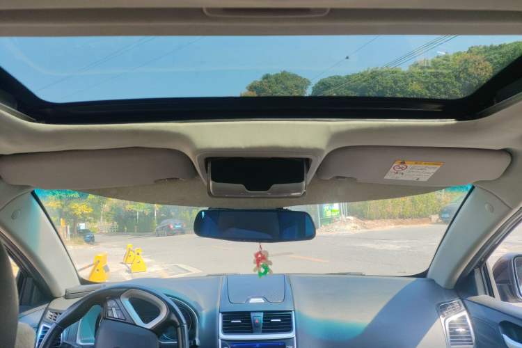 Used Geely Auto Emgrand 2016 Hatchback RS 1.5L CVT Upward Edition