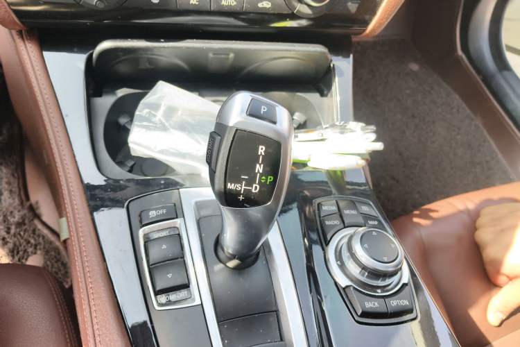 Used BMW 5 Series 2014 520Li Elegant Model