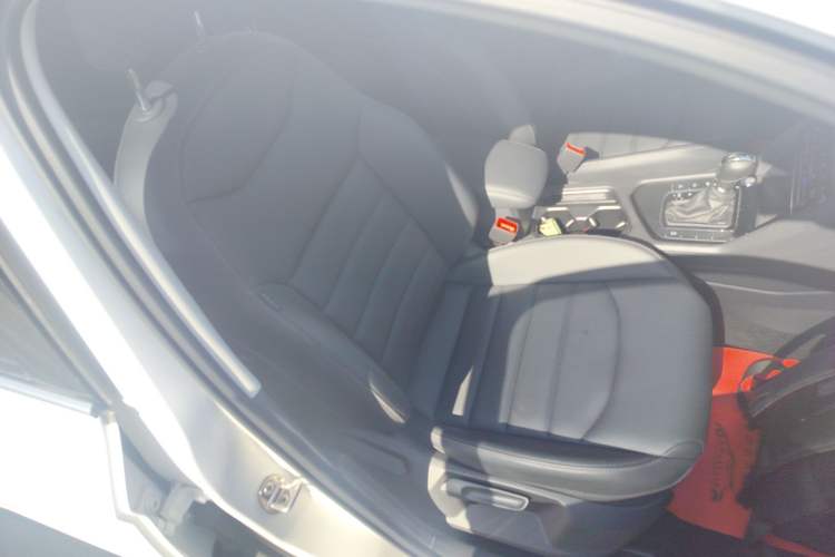 Used Volkswagen Tharu 2022 280TSI Two-Wheel-Drive Luxury Edition