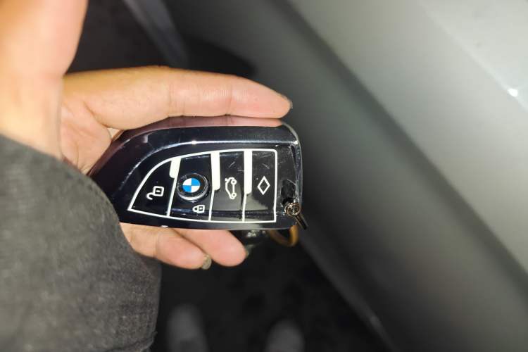 Used BMW 5 Series 2021 530Li Luxury Edition M Sport Package
