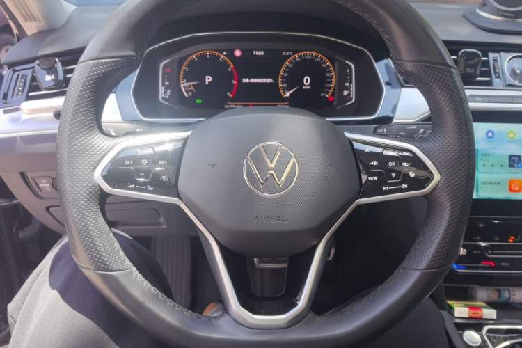 Used Volkswagen Magotan 2023 2 Million Units Commemorative Edition 330TSI DSG Luxury Version
