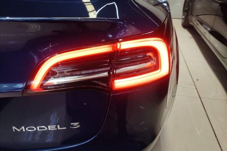 Used Tesla Model 3 2019 Standard Range Rear-Drive Upgraded Version