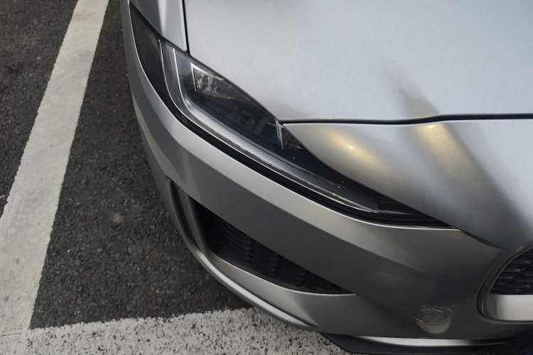 Used Jaguar XEL 2020 2.0T 200 PS R-DYNAMIC S Advanced Sport Edition Right Front Headlight