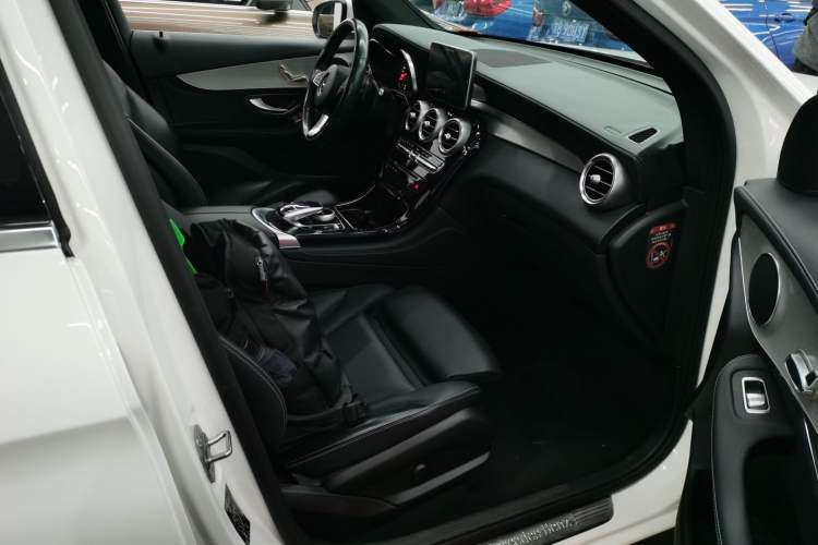 Used Mercedes-Benz GLC 2017 GLC 200 4MATIC