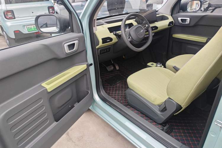 Used Geely Galaxy Panda 2024 Panda Mini 200km Endurance Bear