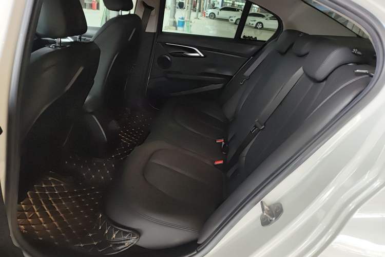 Used BMW 1 Series 2018 Facelifted 118i Sport Edition